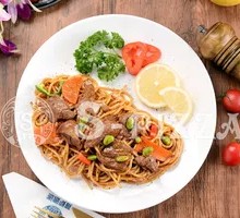 Black Pepper Beef Spaghetti