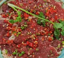 Luo Luo's Signature Double Pepper Tender Beef