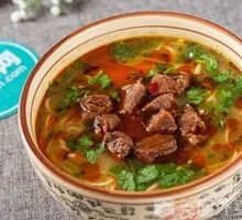 Braised Beef with Thin Rice Noodles