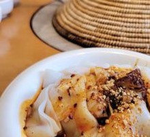 Yunnan Cold Rice Noodle Rolls