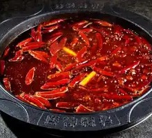 Special Red Soup Pot