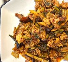 Weishan Pickled Vegetable Stir-Fried with Pork