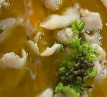 Golden Soup Snowflake Fish