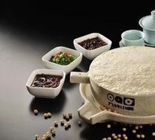 Hand-Pressed Fresh Soybean Curd