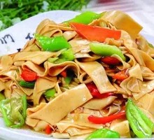 Spicy Pepper and Dried Tofu