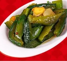 Refreshing Pickled Vegetables