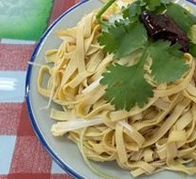 Dried Tofu Noodles
