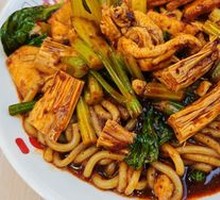 Chicken Fried Rice Noodles with Naan