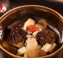 Morel Mushroom Stewed Old Pigeon
