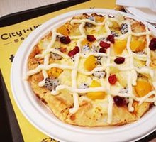 Colorful Fruit King Pizza