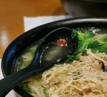 Chicken and Mushroom Noodle Soup