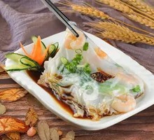 Fresh Shrimp Rice Noodle Rolls