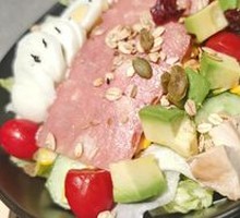 Classic Cobb Salad