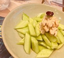 Pepper Oil Cucumber with Almonds