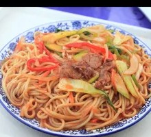 Beef Stir-Fried Noodles
