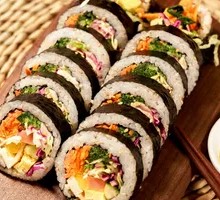 Seoul Vegetable Sushi Roll