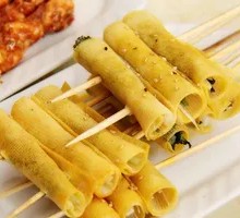 Enoki Mushroom and Tofu Sheet Stir-fry