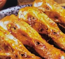 Sauce-Flavored Braised Duck Heads