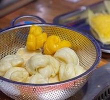 Farmhouse Flower Bun