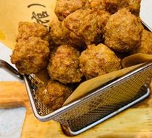 Crispy Fried Meatballs
