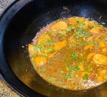 Tendon and Brain Hot Pot