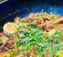 Family Feast Hot Pot