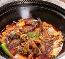 Stewed Fish in Iron Pot