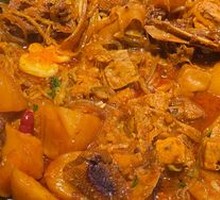 Stewed Goose in Iron Pot