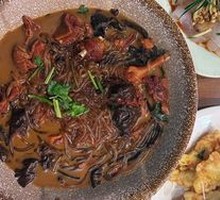 Chicken Stewed with Mushrooms