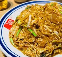 Sour Cabbage Stir-Fried Noodles