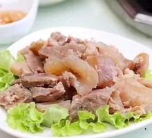 Braised Beef Tendon and Brain