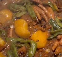 Pork Rib and Chicken Leg Hot Pot