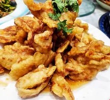 Fried Rice Noodles with Pork