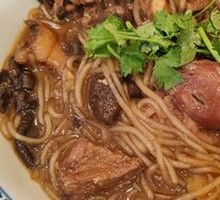 Chicken Stewed with Mushrooms