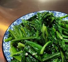 Stir-Fried Garlic Spinach