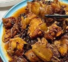 Chicken Stewed with Mushrooms