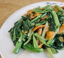 Bok Choy with Slippery Mushroom