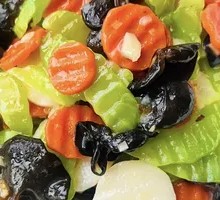 Bamboo Shoots Stir-Fried with Yam and Wood Ear Mushroom