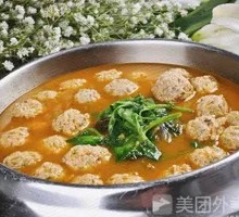 Sour Cabbage Pork Dumpling Noodle Pot