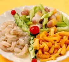 Cucumber Shrimp with Tremella Mushroom