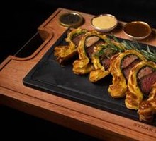 Premium Wellington Steak