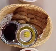 Rye Bread and Nut Fresh Vegetable Salad