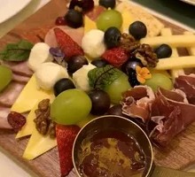 Cheese Ham Fruit Platter