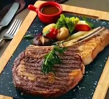 Tomahawk Steak