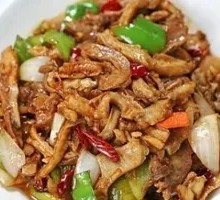 Donkey Intestine with Green Chili