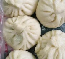 Fresh Mushroom and Pork Dumplings with Soup