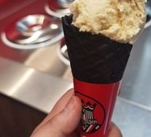 Vanilla Snowball Ice Cream