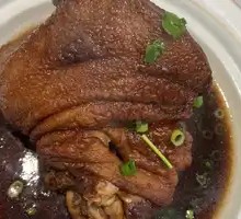 Braised Pork Knuckle