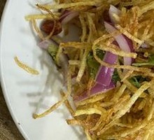 Stir-Fried Bean Sprouts with Three Threads
