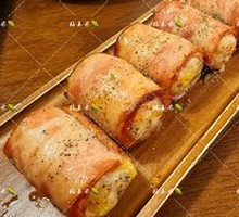 Bacon Cheese Shrimp Ball